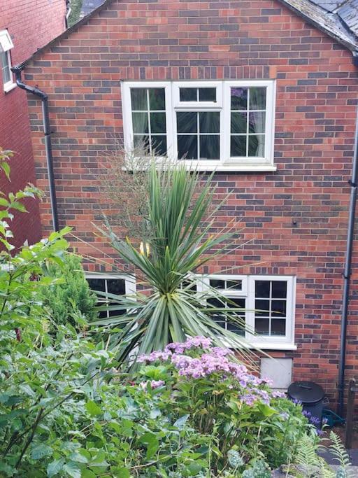Charming Malvern Cottage With Outstanding Views 말번웰스 외부 사진
